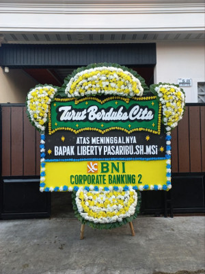 Papan Bunga Duka di Tegalampel