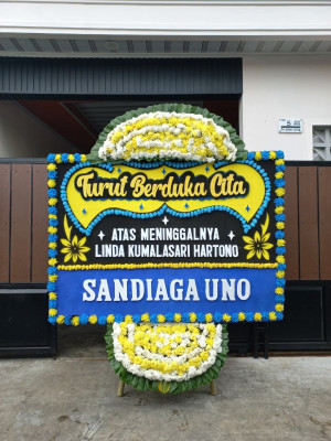 Papan Bunga Duka di Tegalampel